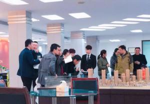新春伊始人氣滿滿，達(dá)昌府臨展中心持續(xù)升溫