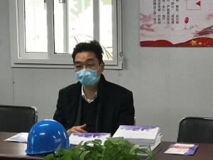 市建設(shè)局黨委書記、局長戴健赴房總集團(tuán)市北32#地塊視察復(fù)工復(fù)產(chǎn)安